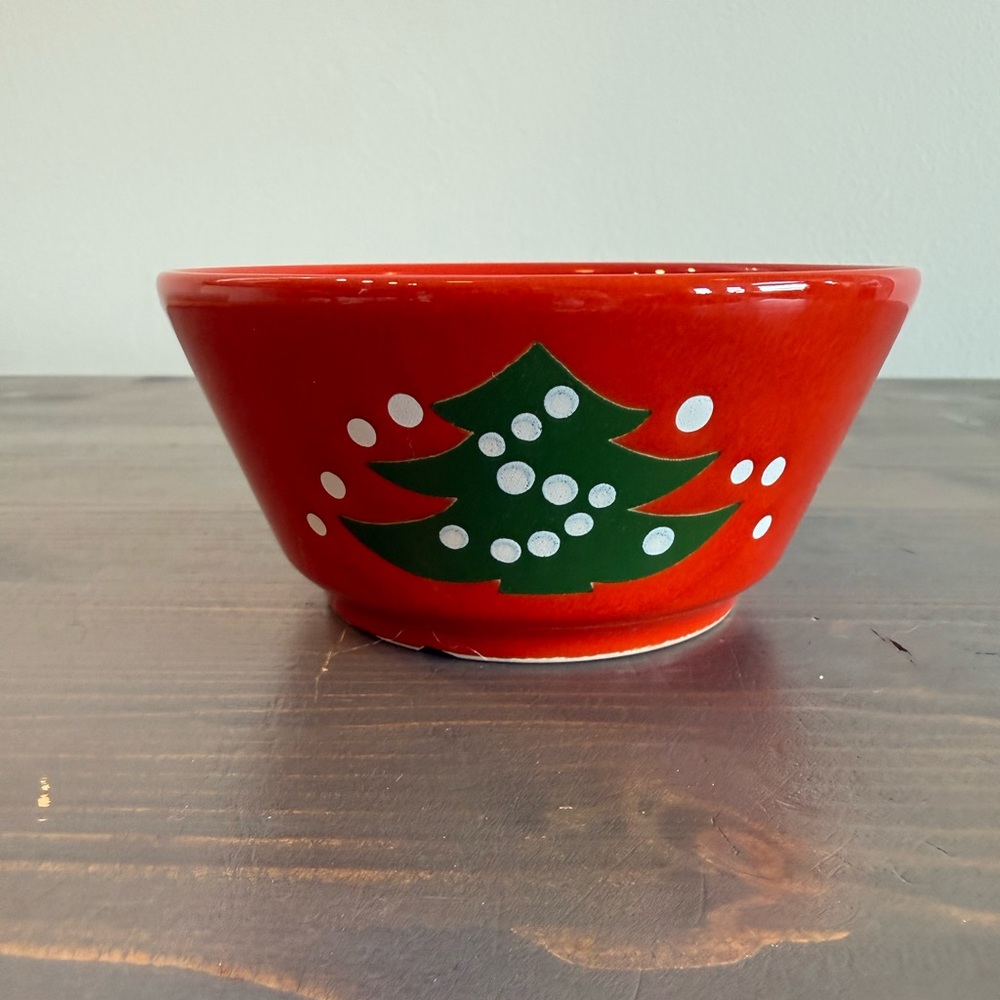 Vintage ceramic  Waechtersbach Christmas serving bowl